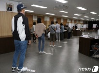 [투표율]인천 오전 9시 5.6%…지난 지방선거보다 1.3%p↓