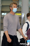 한국 찾은 판 데르 사르