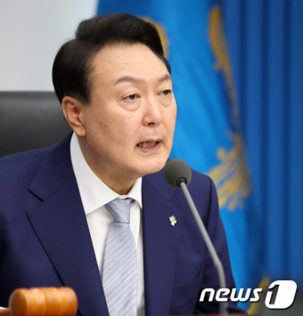 윤 대통령, 국무회의 모두발언