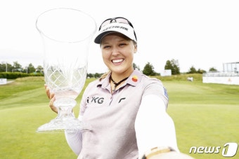 신지은, LPGA 숍라이트 클래식 공동 9위…브룩 헨더슨 우승