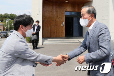 우수 자문기업 티오에스 방문한 허창수 회장
