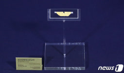 머리카락보다 가늘게 금박에 새겨진 새·꽃…현대 장인도 재현 어려워(종합)