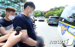 영장실질심사 마치고 법원 나서는 정읍 살인사건 혐의자