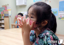 마스크는 꼼꼼히