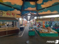 폭염 속 청주 육거리시장…손님 3분의 1로 뚝