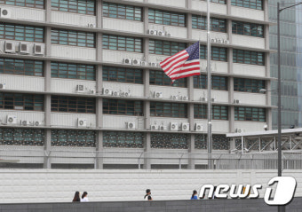 아베 전 총리 애도하는 미국