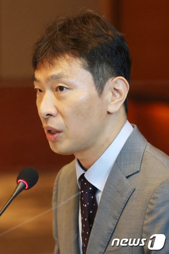 모두 발언하는 이복현 금감원장
