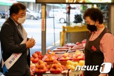 박성효 소진공 이사장, 대전 신도꼼지락시장서 현장소통