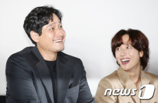 박해준, 훈내 진동 미소