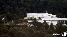 대통령 관저 논란 확산