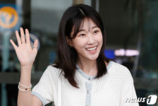 우영우 하윤경, 여름에 만난 봄날의 햇살