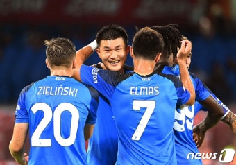 역시 괴물 김민재, 홈 첫 경기에 나폴리 데뷔골…몬자전 4-0 대승 견인