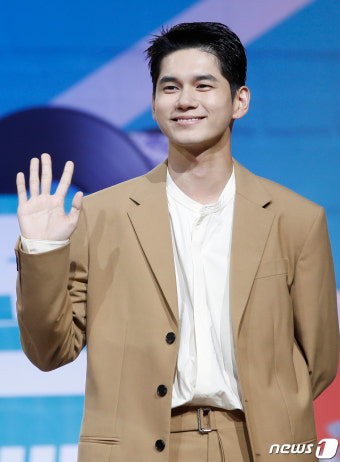 옹성우 