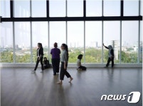 아시아적 다양성과 공감을 느껴보자…춤추는 낱말전