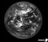 달 궤도선 다누리가 촬영한 지구