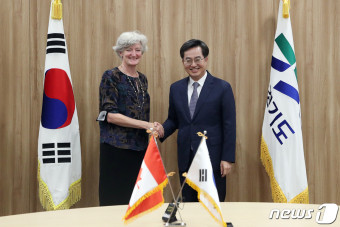 김동연, 주한 캐나다 대사대리와 전략적 동반자 관계 위해 협력키로