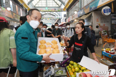 추경호 부총리, 추석민생 현장 전통시장 방문