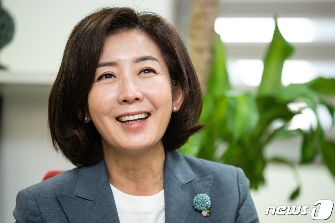 나경원, 한동훈에 범법자 비판...국민의힘 전당대회 분위기 고조