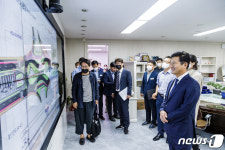 강서구, 국회대로 상부 공원조성 구청장보고회