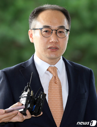 이원석 검찰총장, 취재진 질문에 답변