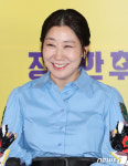 '정직한 후보2' 라미란 "속편 부담감 있어…웃음 더 드리고 싶었다" [N현장]