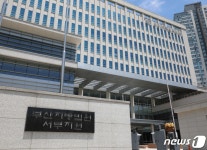 부산 구포동 부부 흉기 살해한 모자, 징역 30년·무기징역 선고(상보)