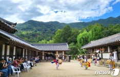 하동군 최참판댁·화개장터 11월 초까지 주말 문화공연 풍성