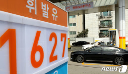국제유가 하락, 달러 강세 및 글로벌 경기 침체 우려 영향