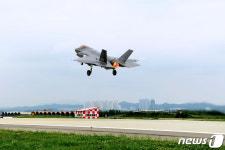 청주 공군기지 26·27·29일 헬기·전투기 야간비행 훈련
