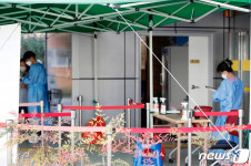 전국 오후 9시 2만2807명 확진…1주전 동시간比 2294명↓(종합2보)