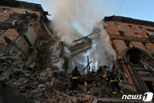 친러 전문가들도 우크라 전쟁 공포 호소…죽을만큼 무섭다