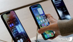 아이폰15 USB-C 도입 예상…결국 완전 무선으로 갈 것