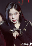 드림캐쳐 가현, 막내의 강렬한 눈빛