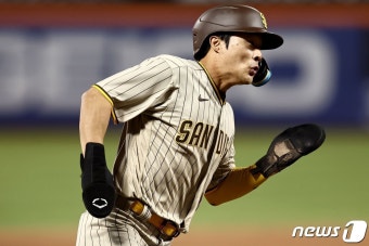 김하성, 다저스와 NLDS 1차전서 7번 타자 유격수 선발 출전