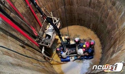 북한, 연일 연포온실농장 건설 선전…병사들이 신화 창조