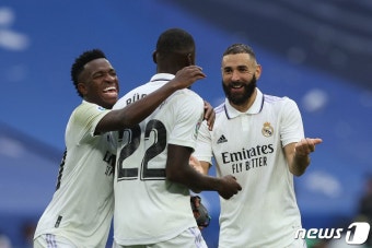 [해축브리핑] 김민재 나폴리·벤제마 레알·네이마르 PSG…5대리그 무패 팀