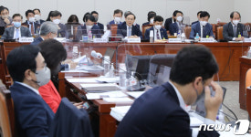 [국감]국회 교육위, 서울대 국감…‘조국 징계’·‘김건희 허위경력 의혹’ 여야 공방