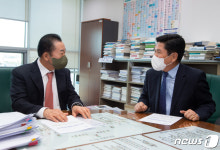 김창규 제천시장, 정부 예산 확보 위해 국회의원 잇따라 면담