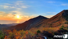 [신용석레인저가떴다] 가장 아름답지만 가장 어려운 길, 공룡능선에 잠기다
