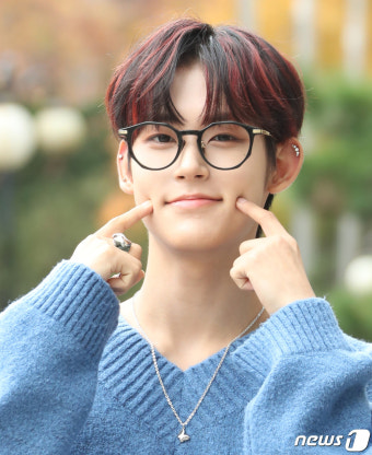 나인아이 서원, 영보이의 달콤 애교