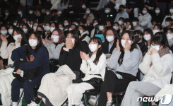 함께 웃어요
