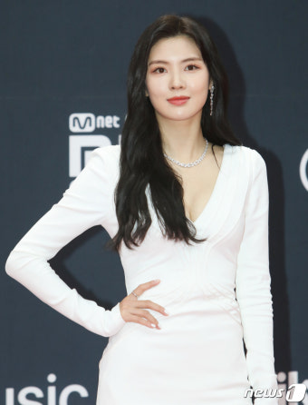 '이광수' 목소리 들리자…이선빈 '코 고는 웃음' 깜짝 반응