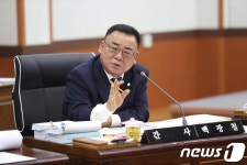 군의원들에게 100만원 장어즙 선물한 업체…보조금 32억도 꿀꺽