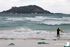 제주 겨울바다 속으로