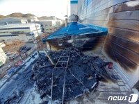 부산 기장군 고무제품 제조 공장서 불…인명피해 없어