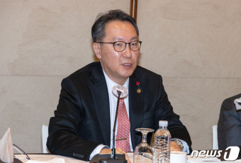 보건의료기술정책심의위원회 주재하는 박민수 2차관