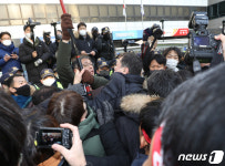 경찰과 충돌한 민주노총