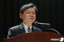 개회사 하는 윤성식 사법연수원 수석교수