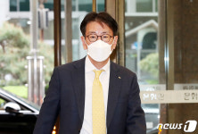 이재근 KB국민은행장 타행이체 수수료 무료 검토