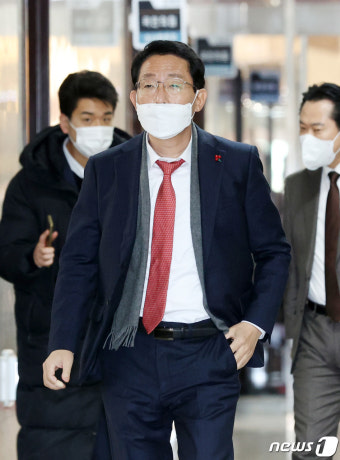정개특위 간담회 참석하는 김상훈 의원